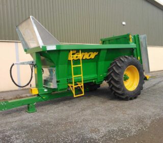 Conor Rear Discharge Spreader