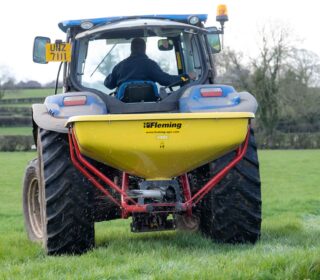 Fleming Compact Spreaders - Wagtail