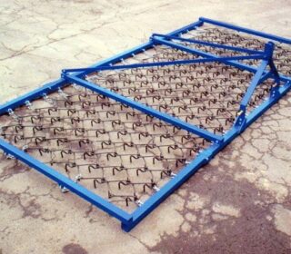 Beaco Heavy Grass Single Tine Harrows Mounted