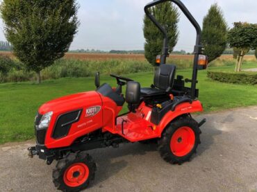 Kioti CS2520 Compact Tractor