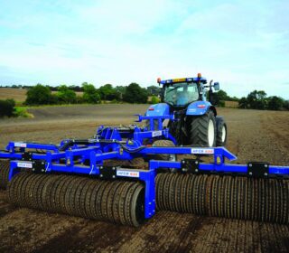 Walter Watson Hydraulic Folding Cambridge Roller