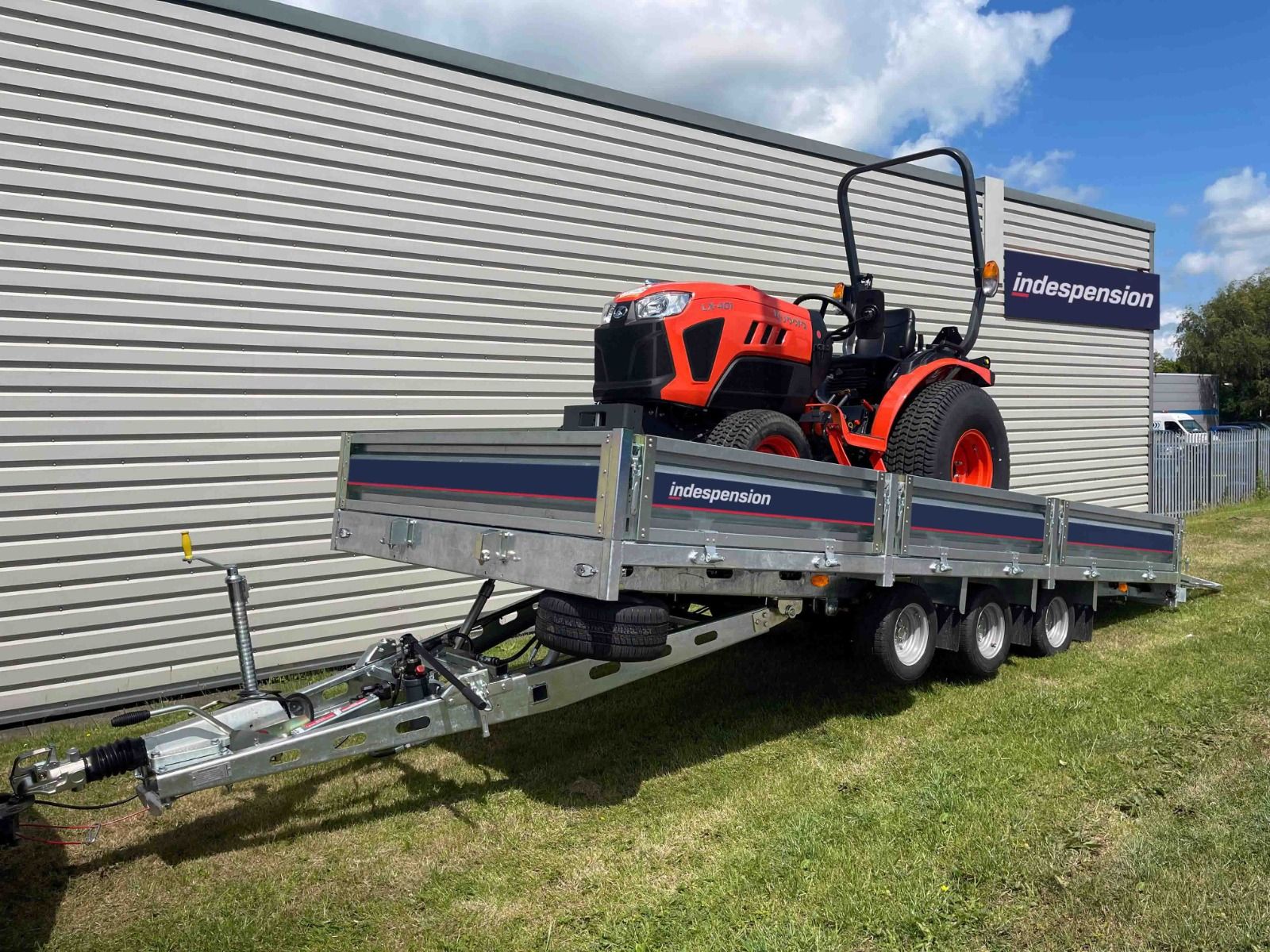 Indespension 16'2" x 6'6" Triple Axle U-Tilt Flatbed Trailer - Image 5