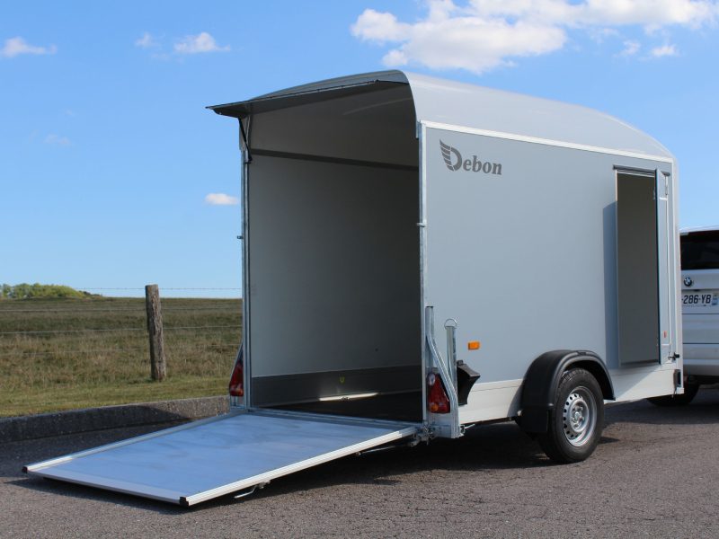 Debon Roadster C300 Box Van Trailer