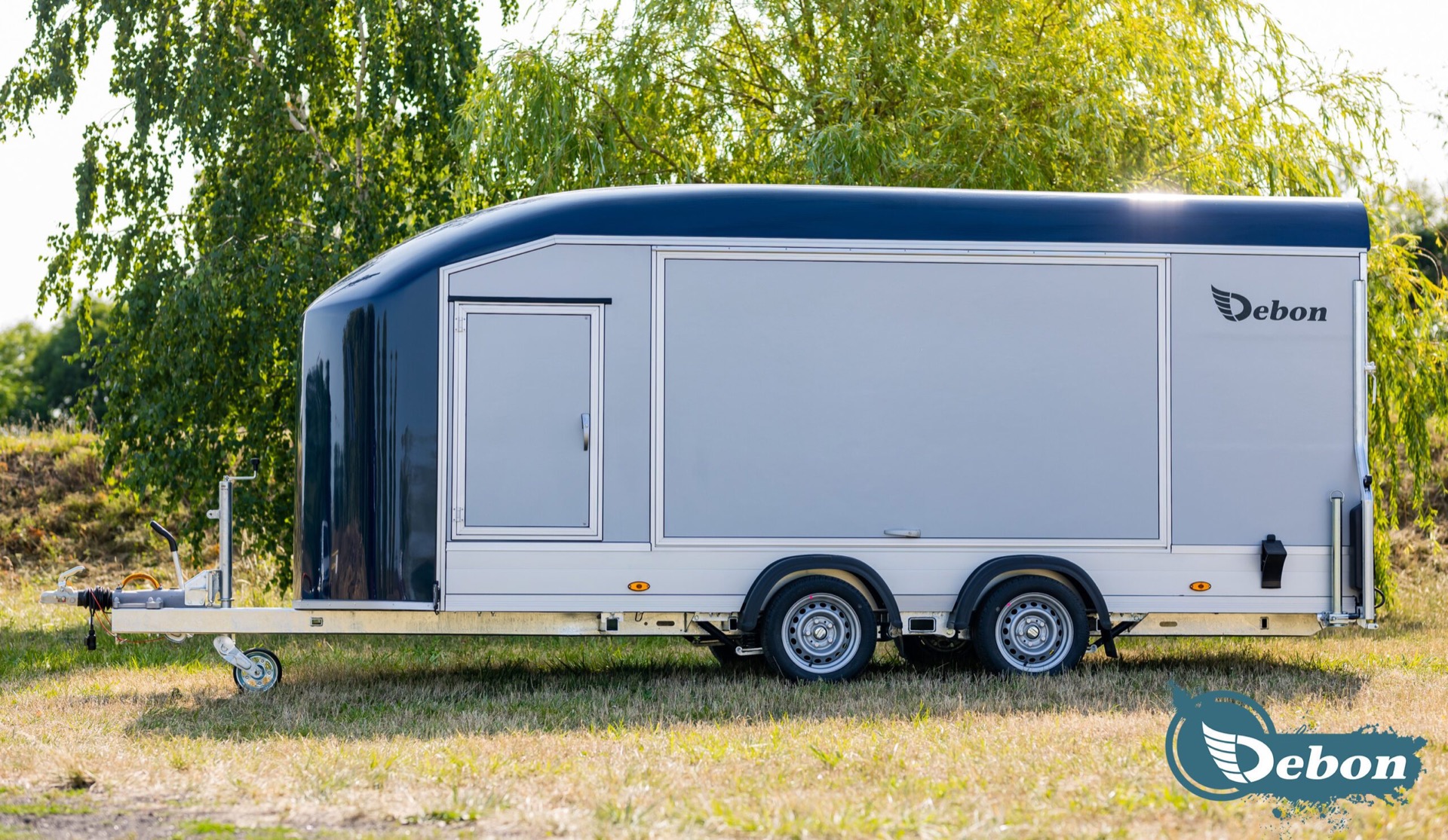 Debon C1000 Enclosed Car Transporter