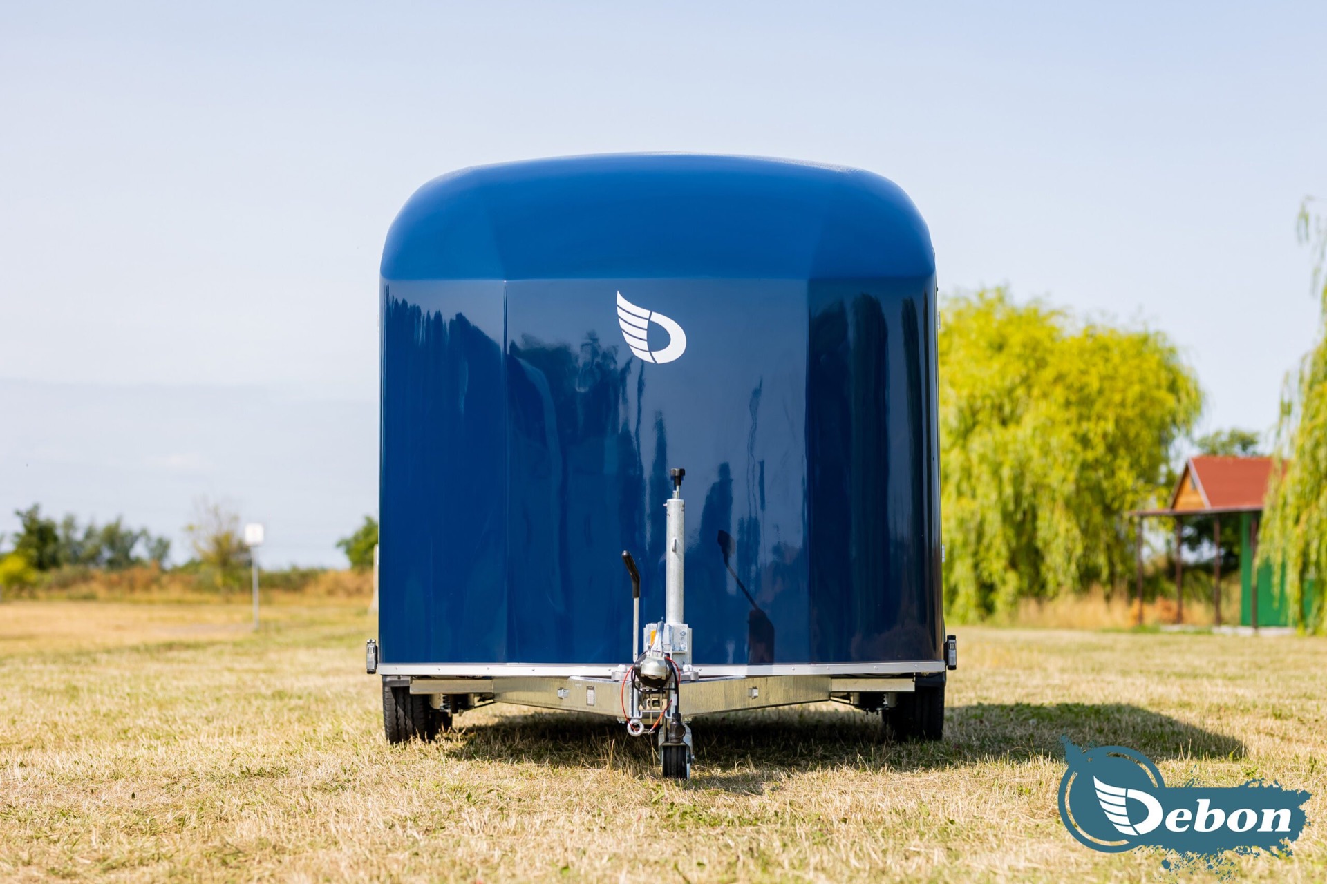 Debon C1000 Enclosed Car Transporter