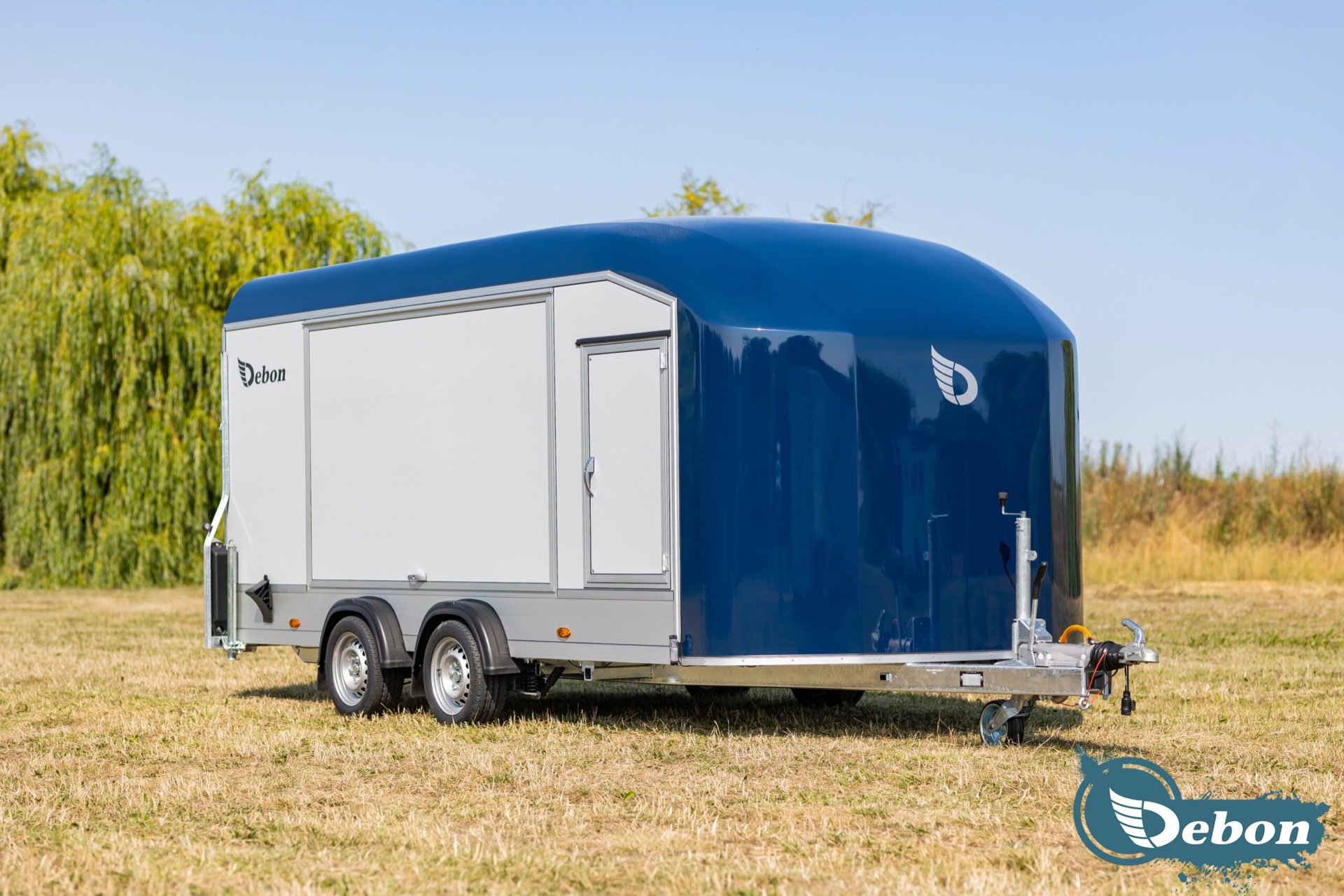 Debon C1000 Enclosed Car Transporter
