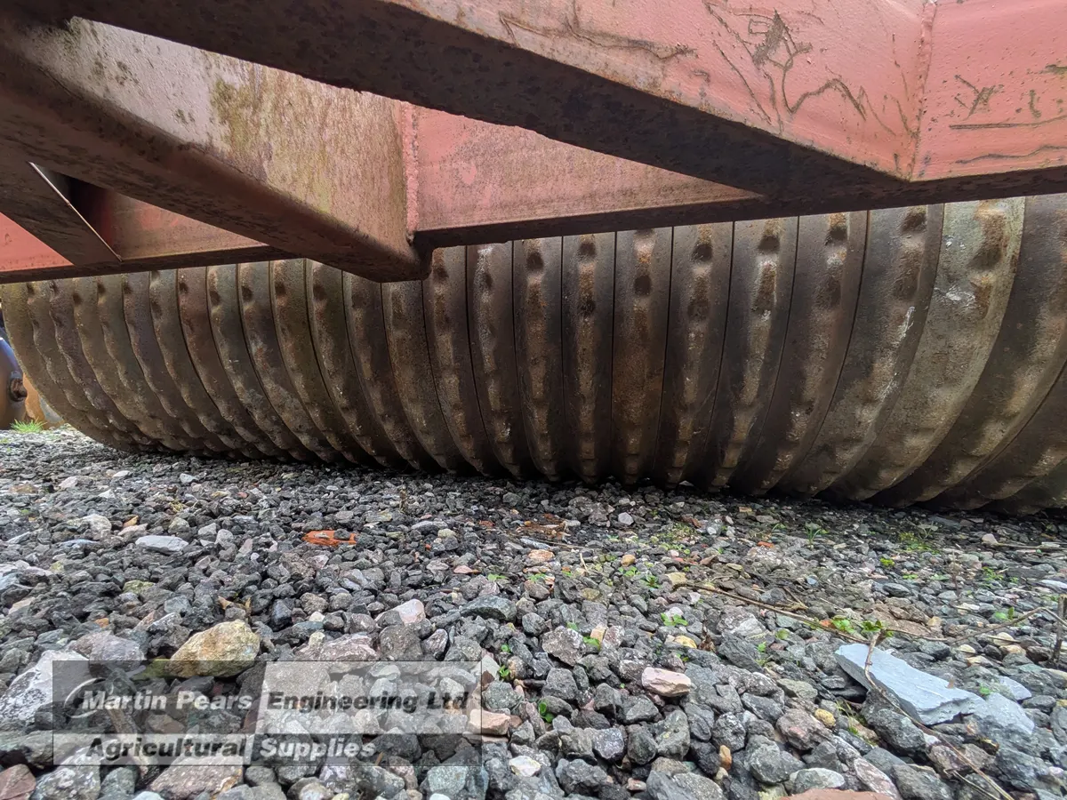 Used Cambridge Roller with 7' working width