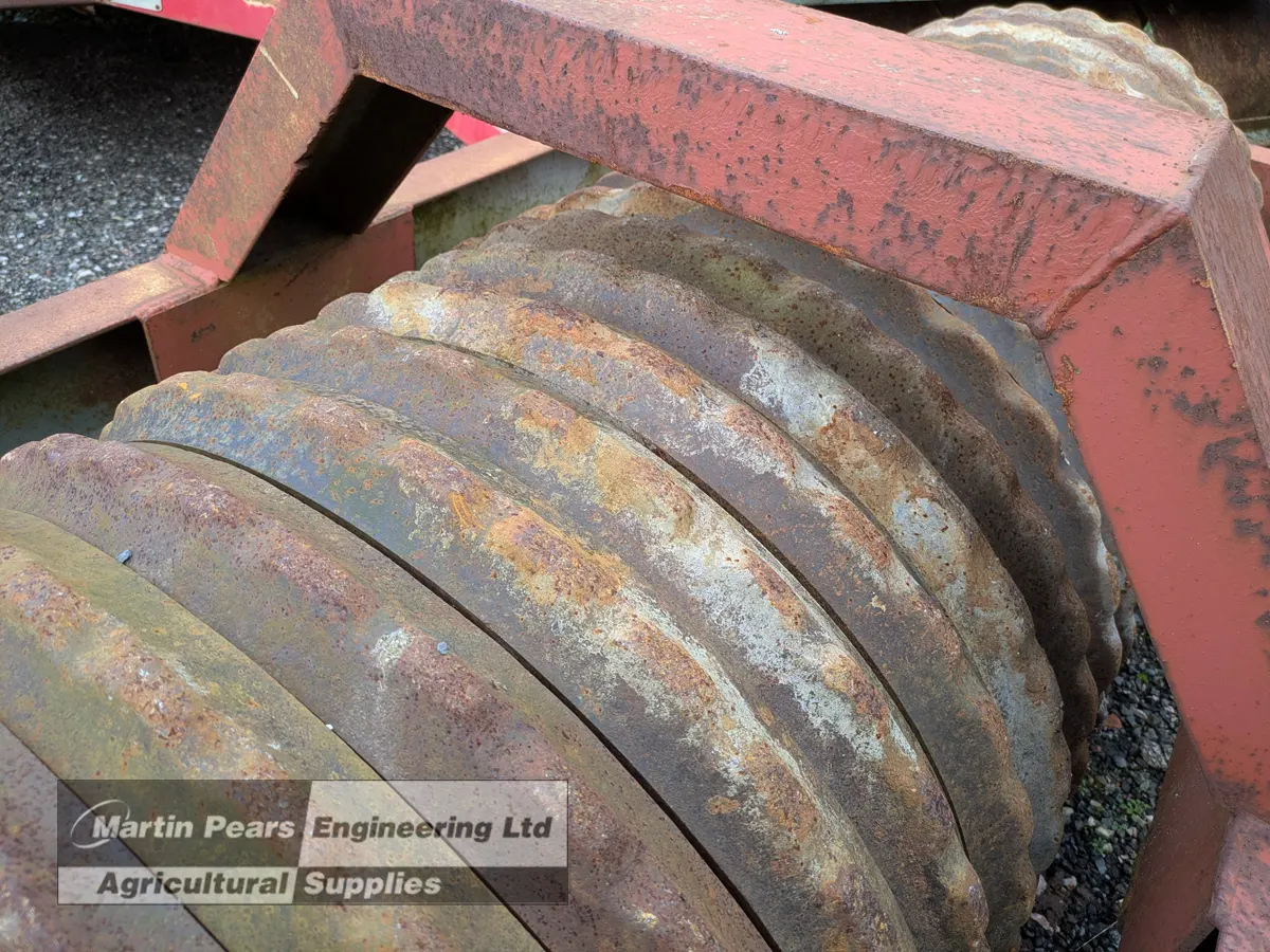 Used Cambridge Roller with 7' working width