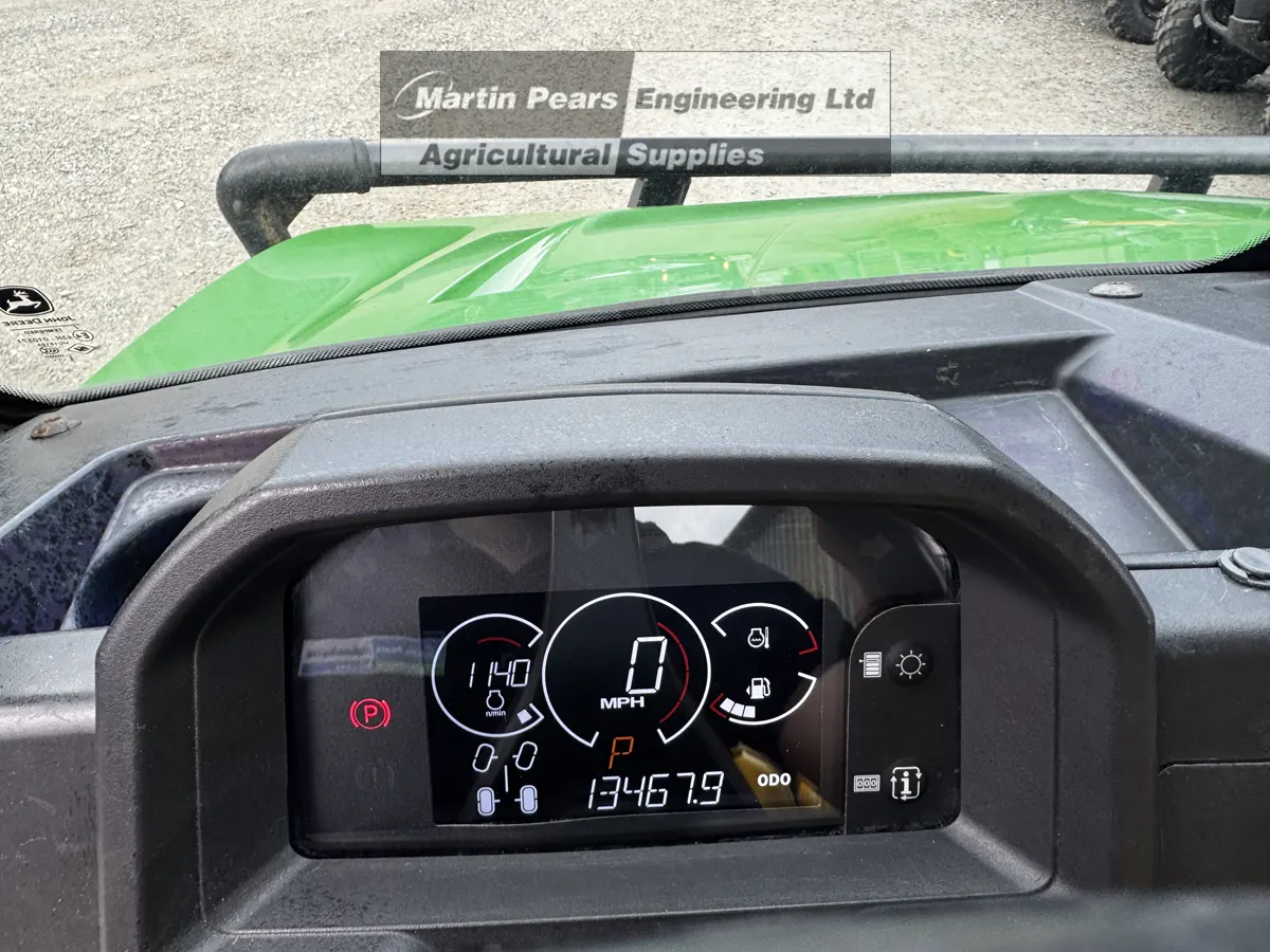 Jon Deere Gator 4x4 UTV odometer