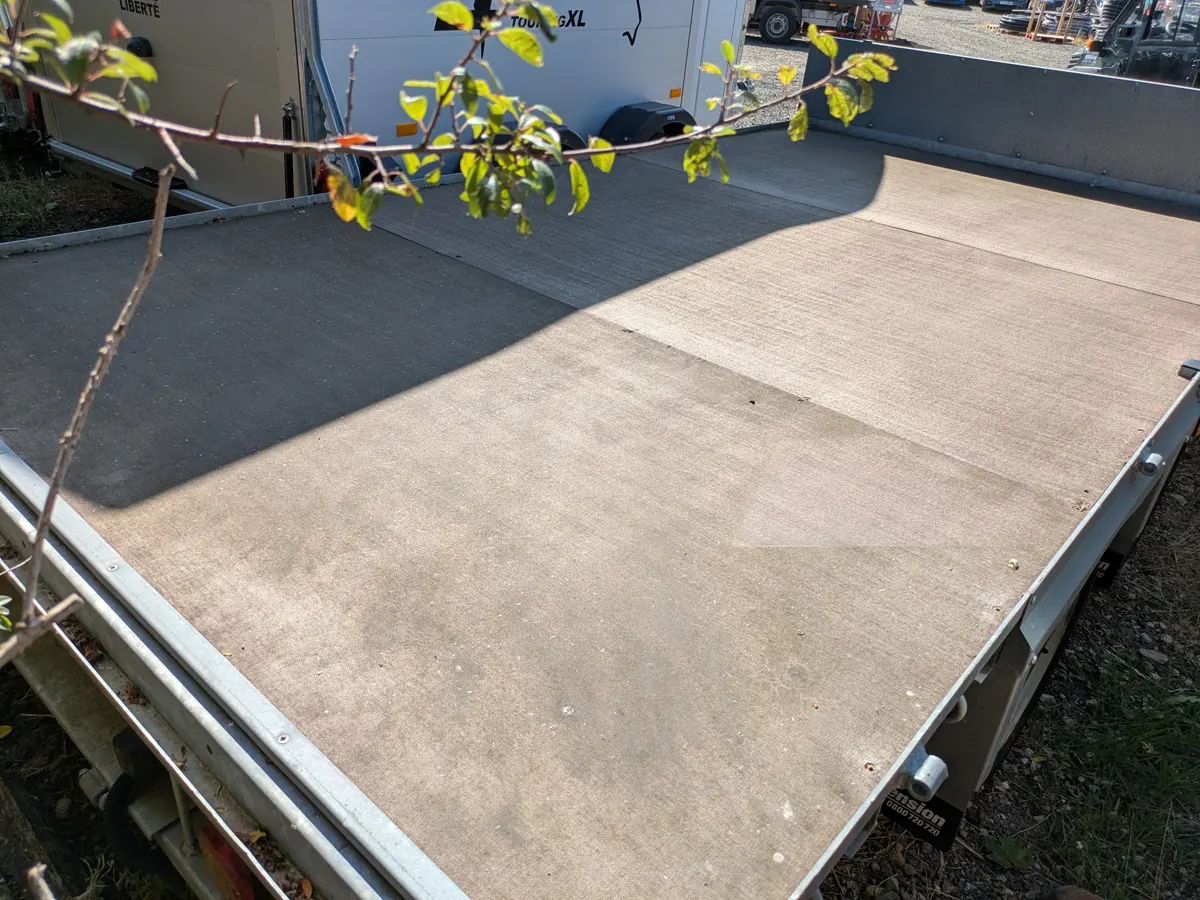 Indespension 12' flat bed trailer