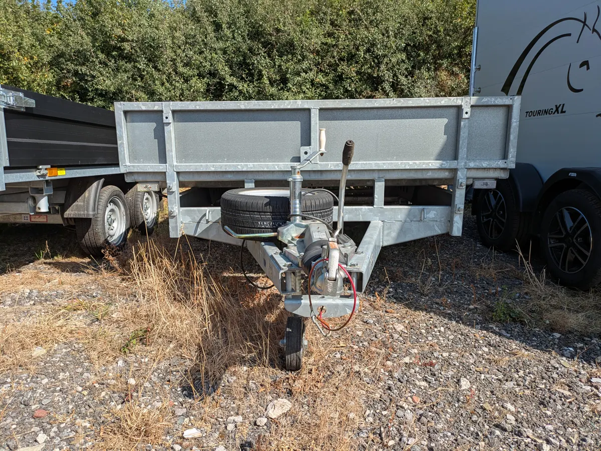 Indespension 12' flat bed trailer