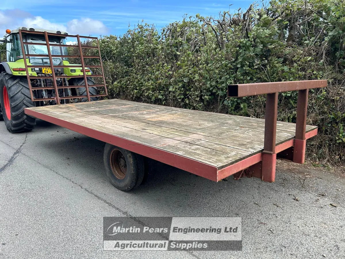 18 ft Bale Trailer