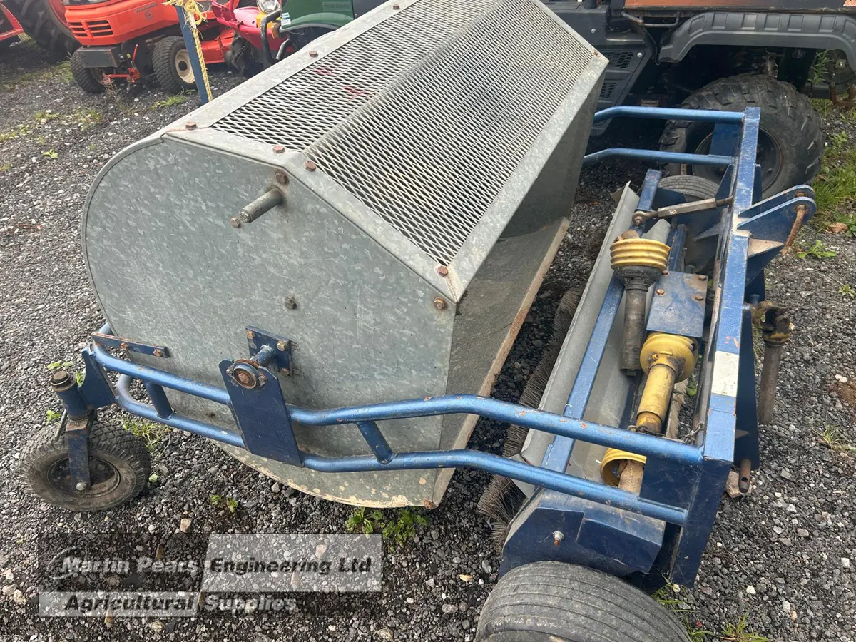 Sisis Litamina PTO Brush Collector