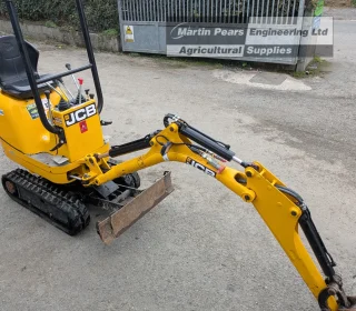 JCB Compact Excavator 8008 CT