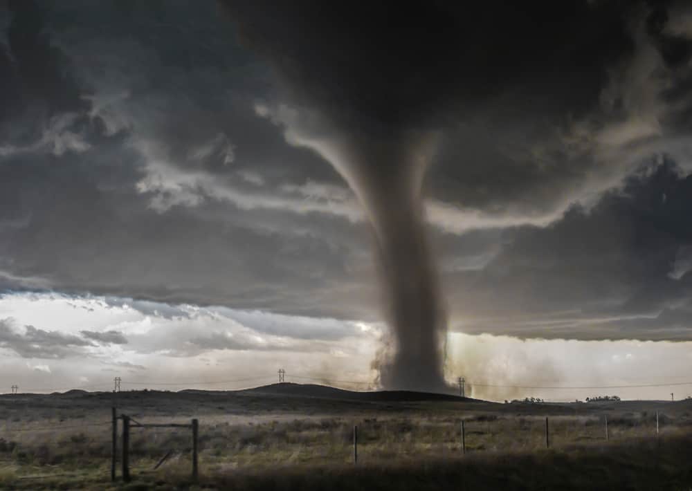 shutterstock 1007786833 - METEO DIDATTICA: la TROMBA D’ARIA o TORNADO