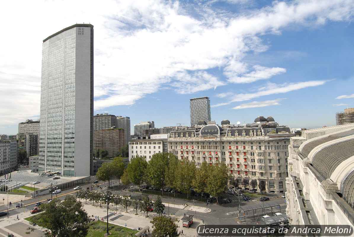 previsione-meteo-milano:-sole-e-nuvole-in-arrivo-con-possibili-piogge