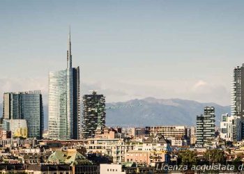 meteo-milano:-oggi-coperto,-in-arrivo-nuvolosita-e-rovesci