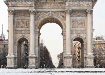 meteo-milano:-oggi-sole-splendente,-domani-foschia-leggera