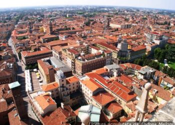 previsioni-meteo-cremona:-nubi-sparse-e-pioviggine-in-arrivo,-attenzione-al-vento