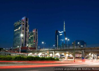 meteo-milano:-pioggia-e-vento-in-arrivo,-seguiti-da-nuvole-e-piovaschi-intermittenti