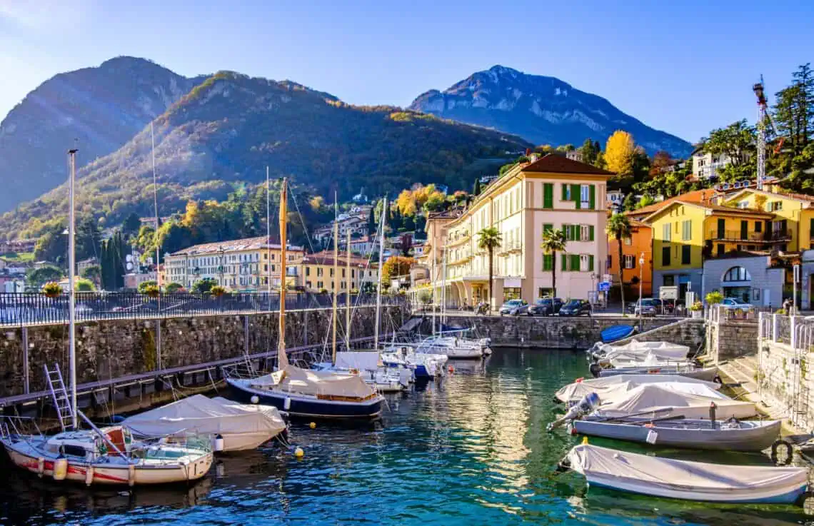 shutterstock 2235074221 1140x737 - Viaggio al lago di Como. Un incrocio tra natura e storia antica