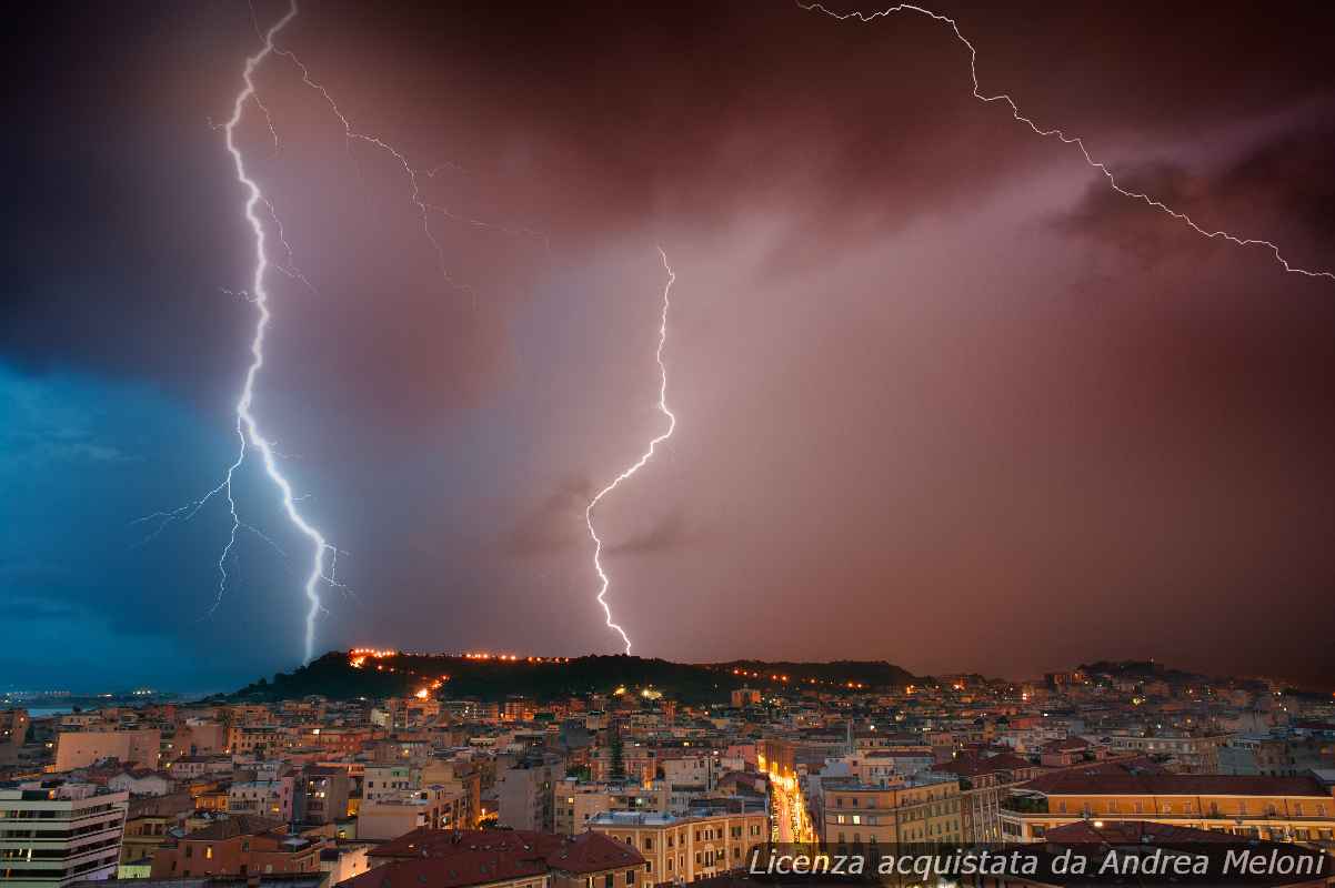 30050 meteo cagliari domani nubi sparse ventoso poi poco nuvoloso ventoso a tratti - Meteo Cagliari domani nubi sparse, ventoso, poi poco nuvoloso, ventoso a tratti