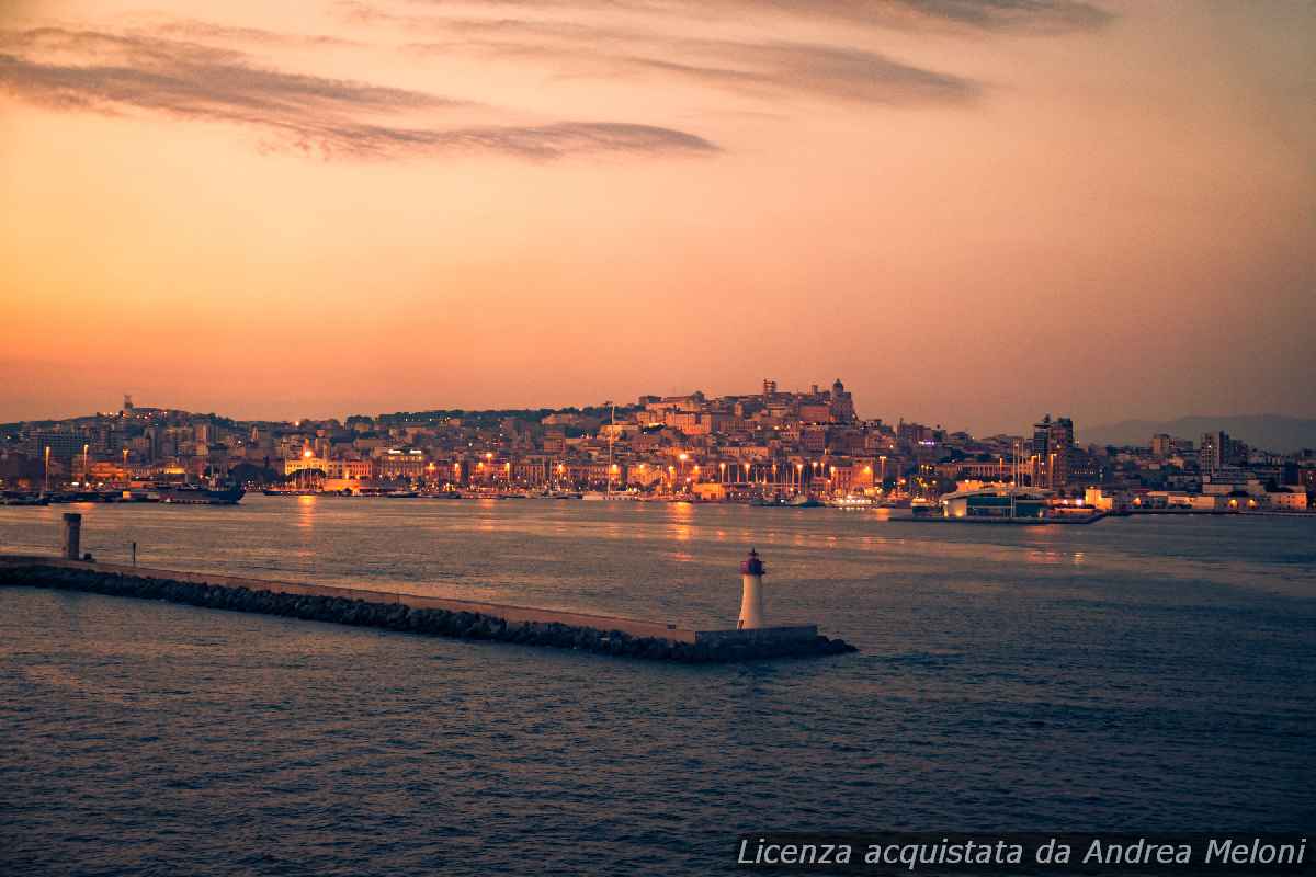 36908 meteo cagliari domani nubi e piovaschi poi arriva il maltempo con rovesci intensi - Meteo Cagliari: domani nubi e piovaschi, poi arriva il maltempo con rovesci intensi