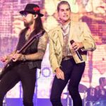 Jane’s Addiction: Perry Farrell punches Dave Navarro on stage