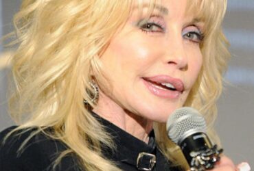 It’s official: Dolly Parton and Miley Cyrus are truly related