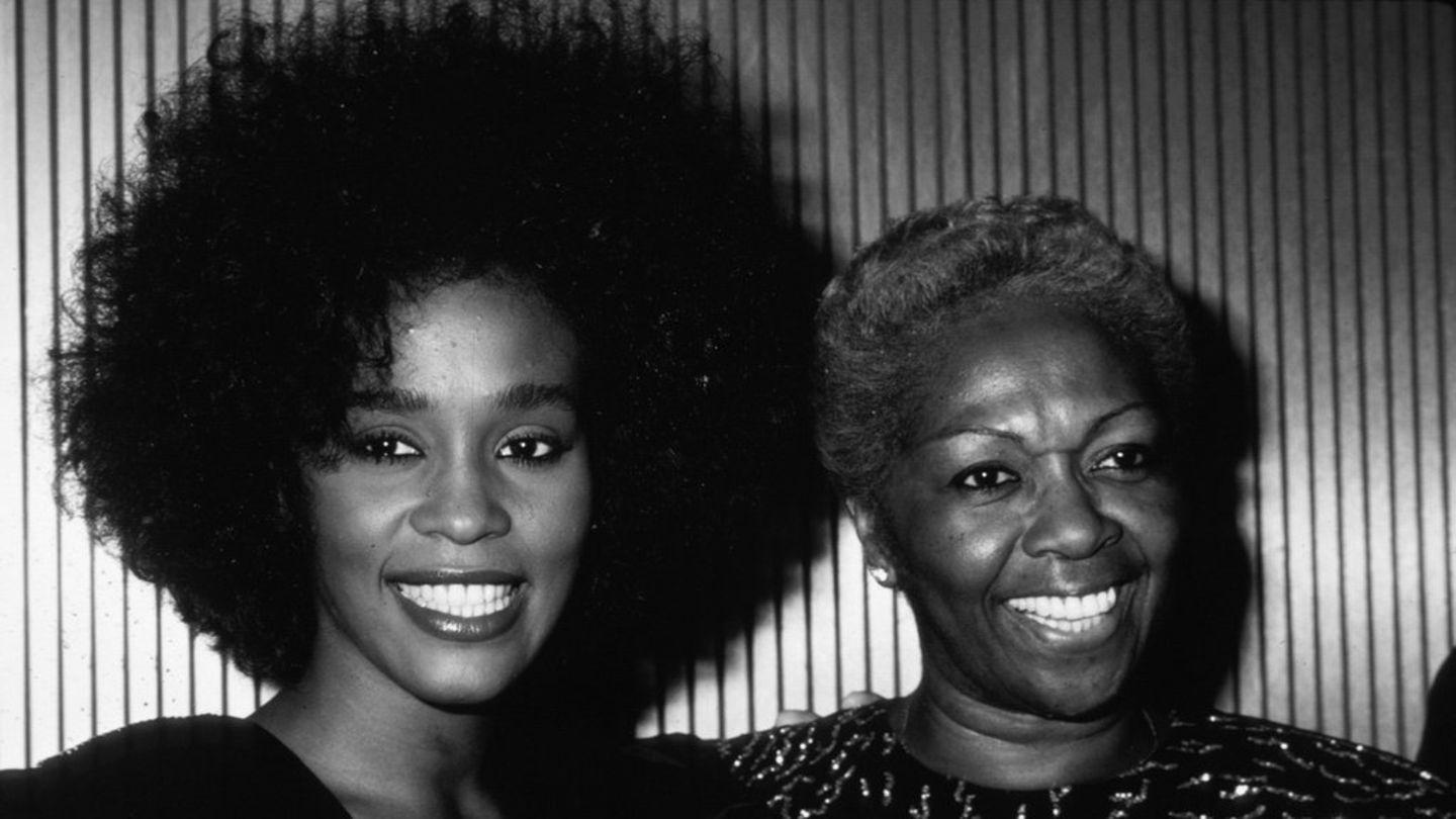 Cissy Houston, gospel legend and Whitney’s mother, passes away