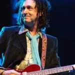 Mike Campbell of Tom Petty and the Heartbreakers writes memoir