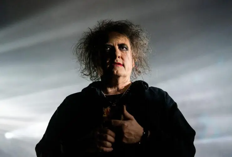 Robert Smith won’t back down on affordable concert tickets