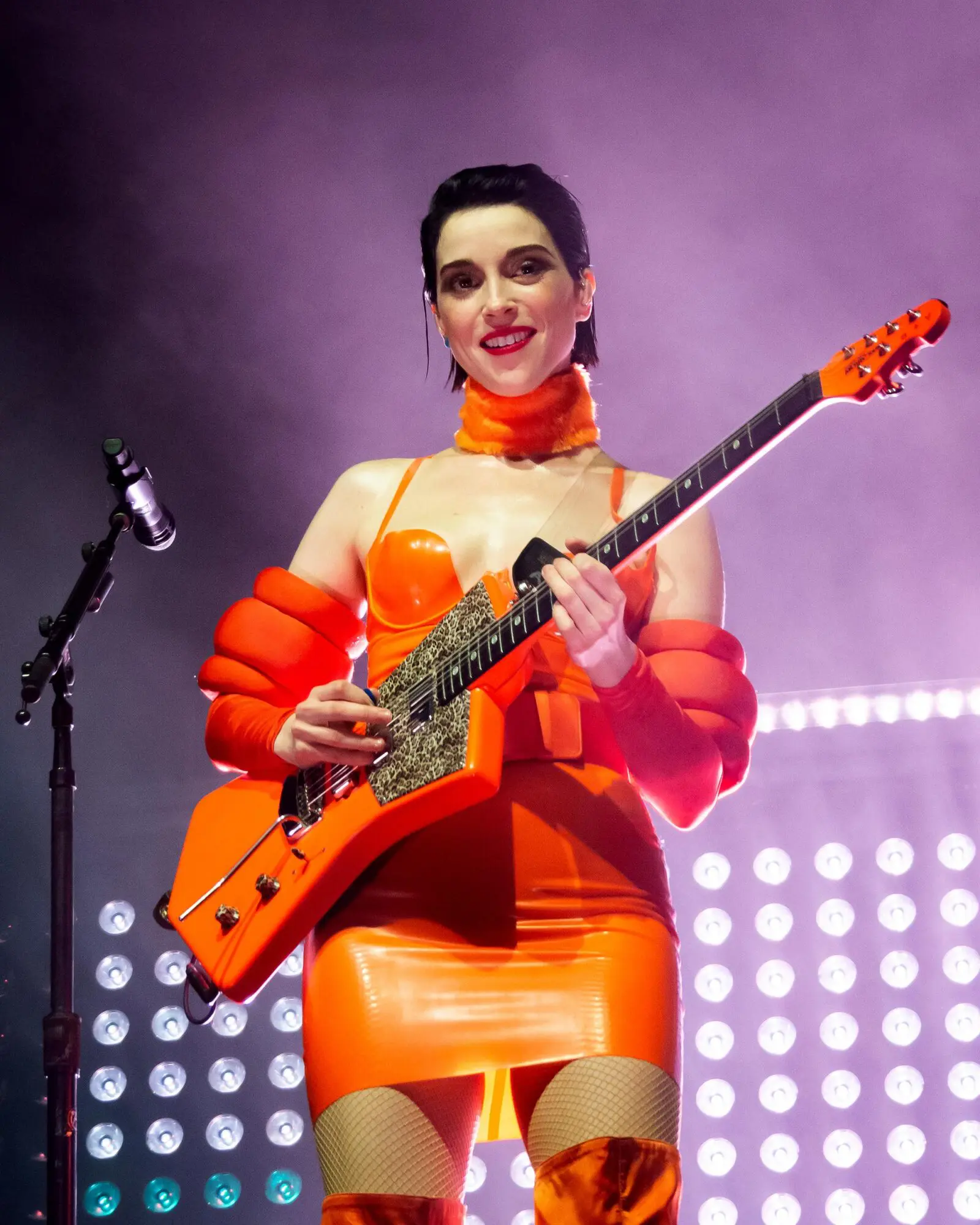 St. Vincent backs Harris: grandma wouldn’t tolerate Trump’s disrespect