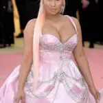 Nicki Minaj heads to college, helps others with tuition costs