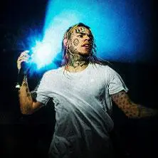 Tekashi 6ix9ine faces prison time again for parole violation