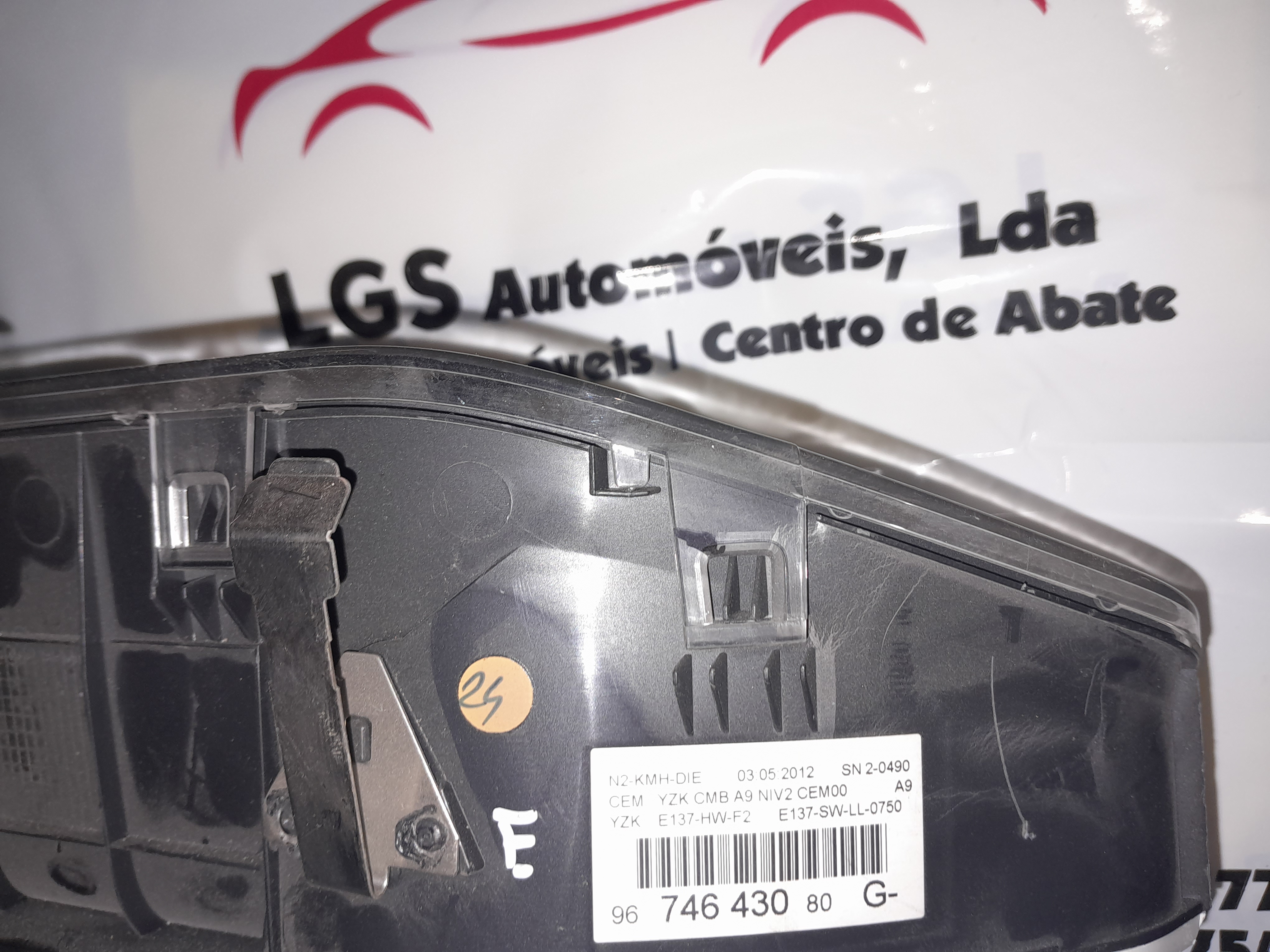 Quadrante  - PEUGEOT 208 I (CA_, CC_)-22368684