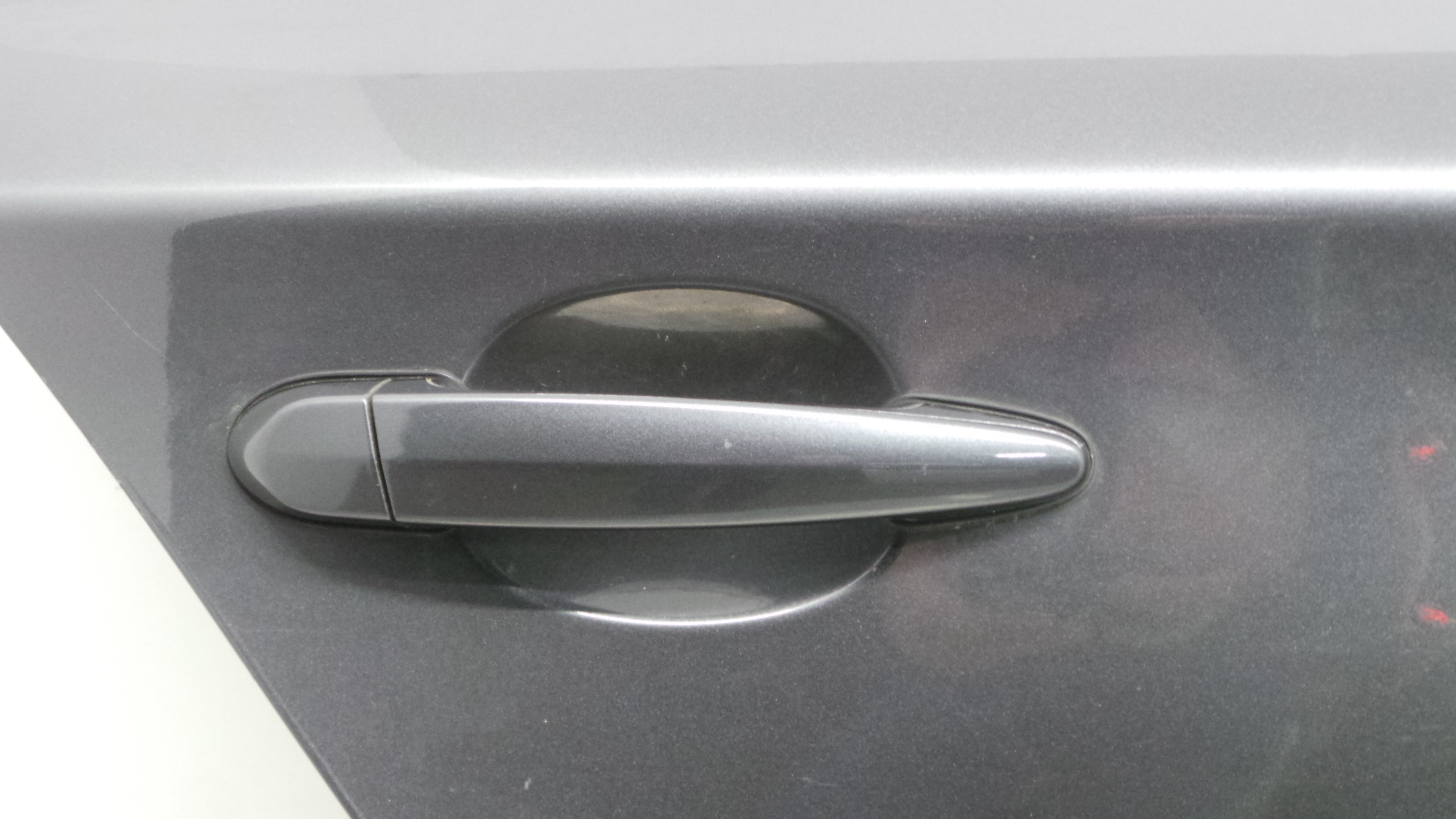 Puxador Exterior Trás Direita - BMW 1 (E87)-33047704 Puxador Exterior Trás Direita - BMW 1 (E87)-33047704