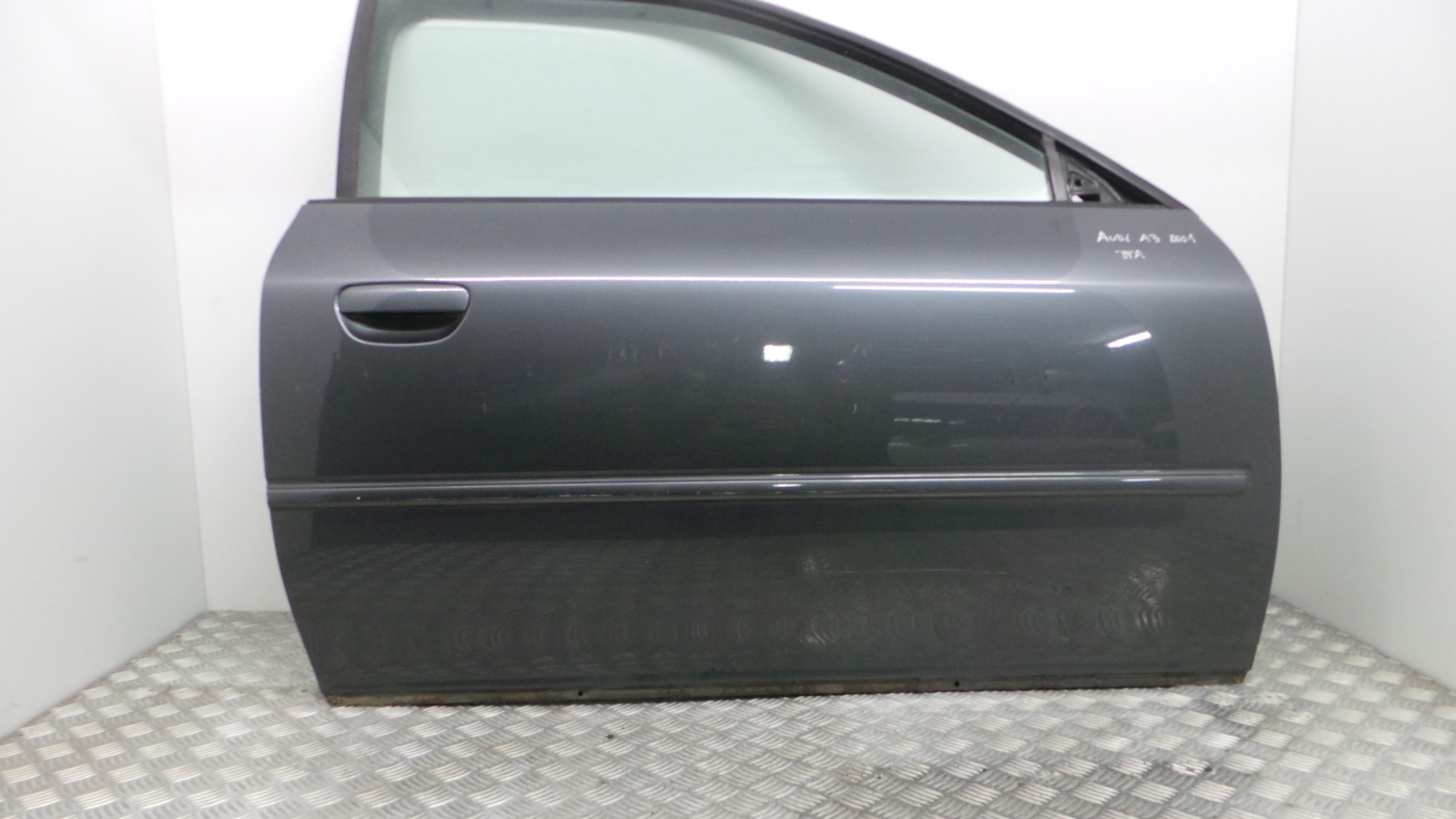 Porta Dto  - AUDI A3 (8L1)-33047707