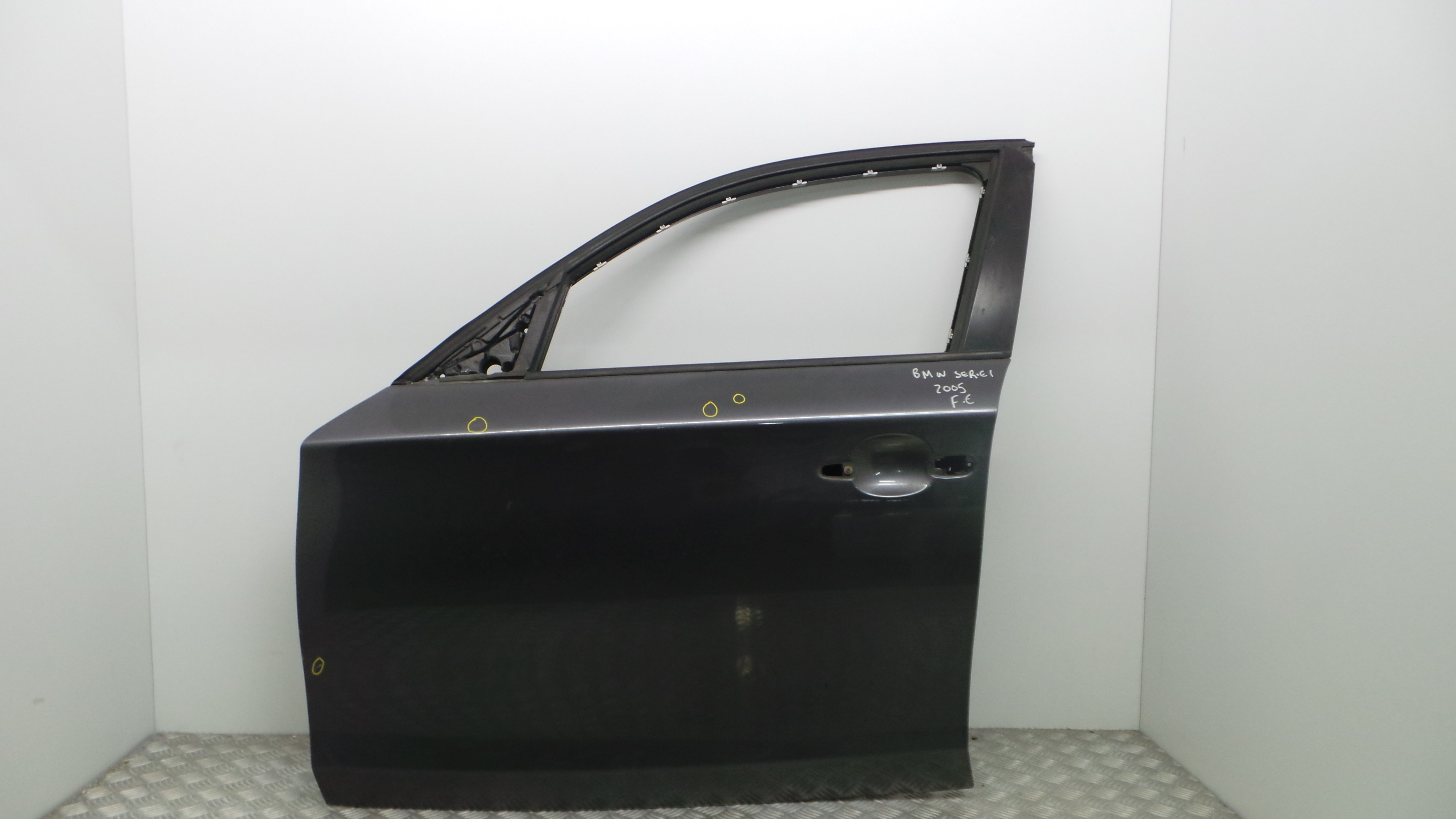Porta Frente Esq  - BMW 1 (E87)-33047714 Porta Frente Esq  - BMW 1 (E87)-33047714