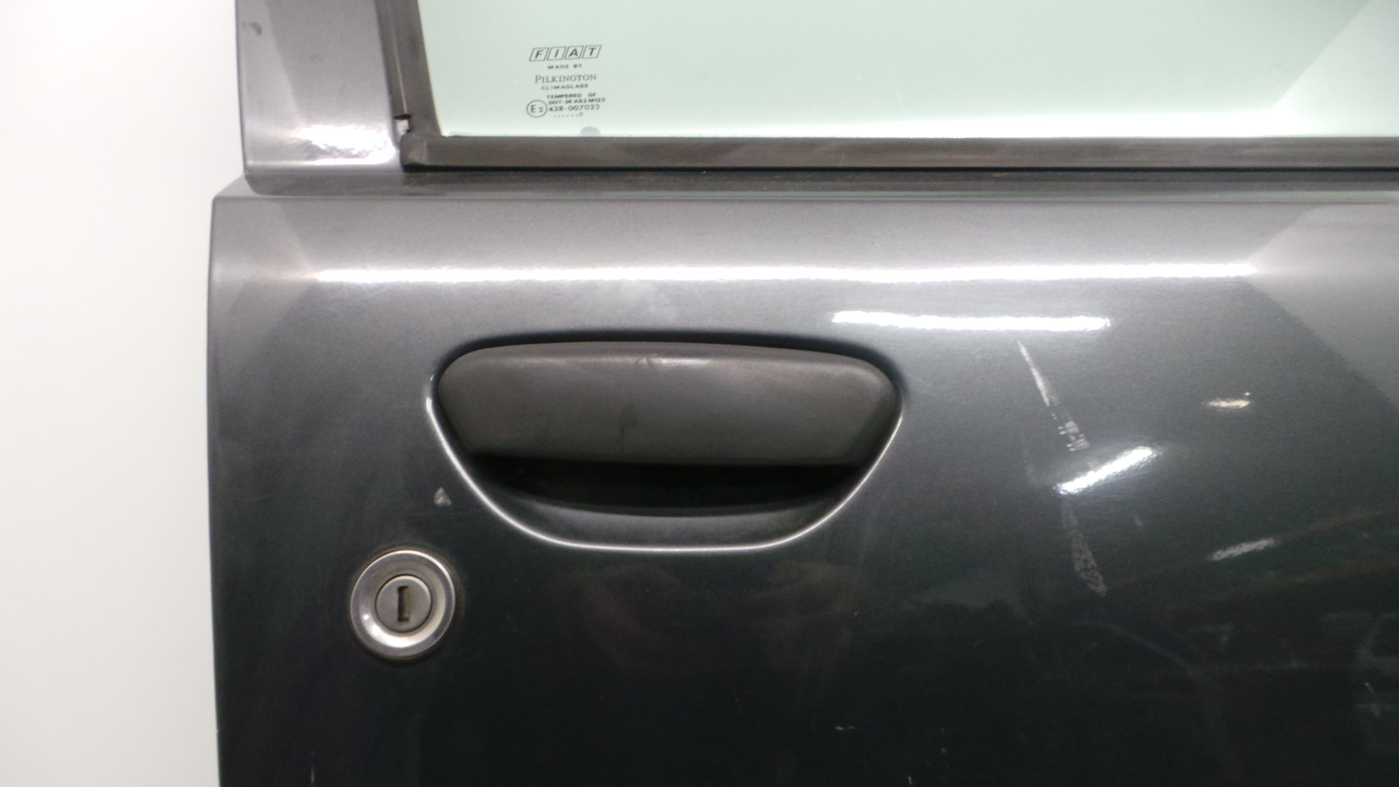 Puxador Exterior Frente Direita   - FIAT PUNTO (188_)-33048246