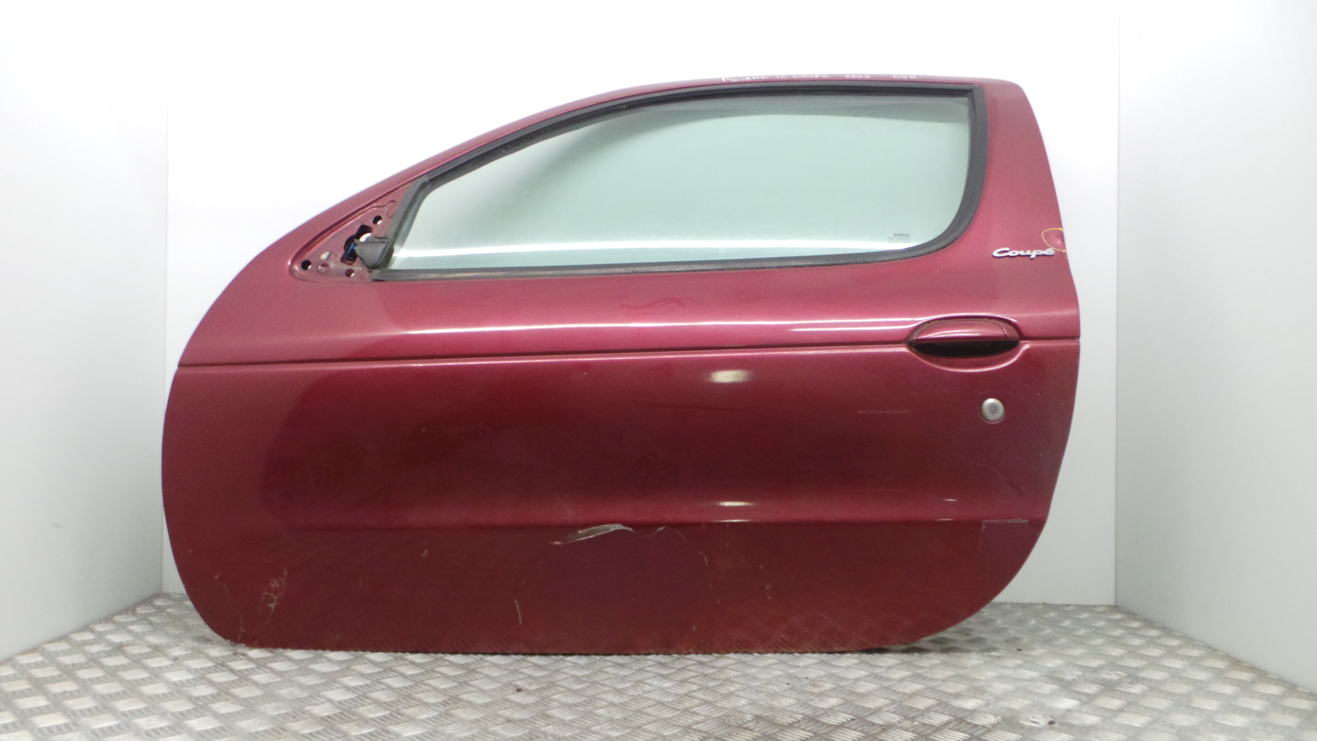 Porta Esq  - RENAULT MEGANE I (BA0/1_)-33048653 Porta Esq  - RENAULT MEGANE I (BA0/1_)-33048653