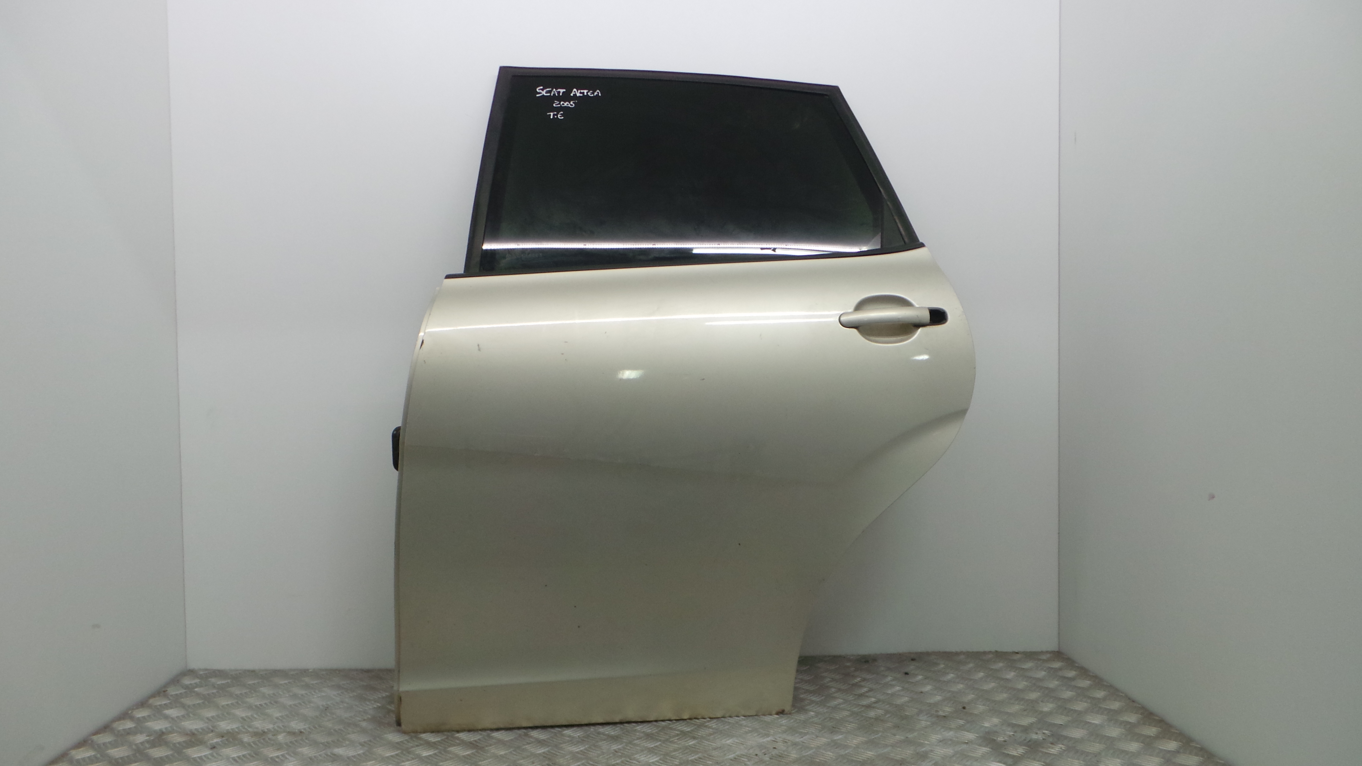 Porta Trás Esq - SEAT ALTEA (5P1)-33049152 Porta Trás Esq - SEAT ALTEA (5P1)-33049152