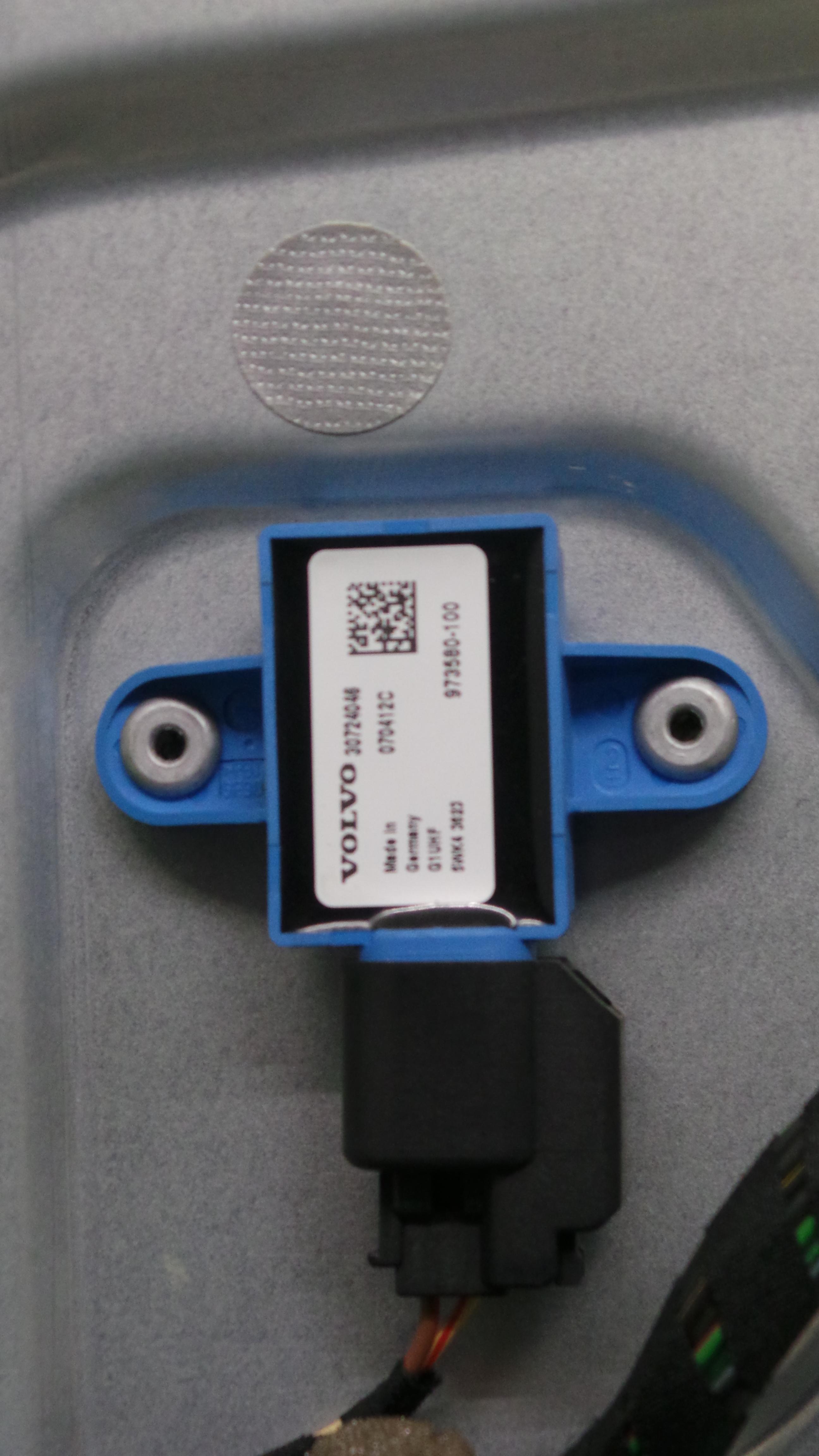 Sensor de Airbag 30724046 - VOLVO C30 (533)-33049178 Sensor de Airbag 30724046 - VOLVO C30 (533)-33049178