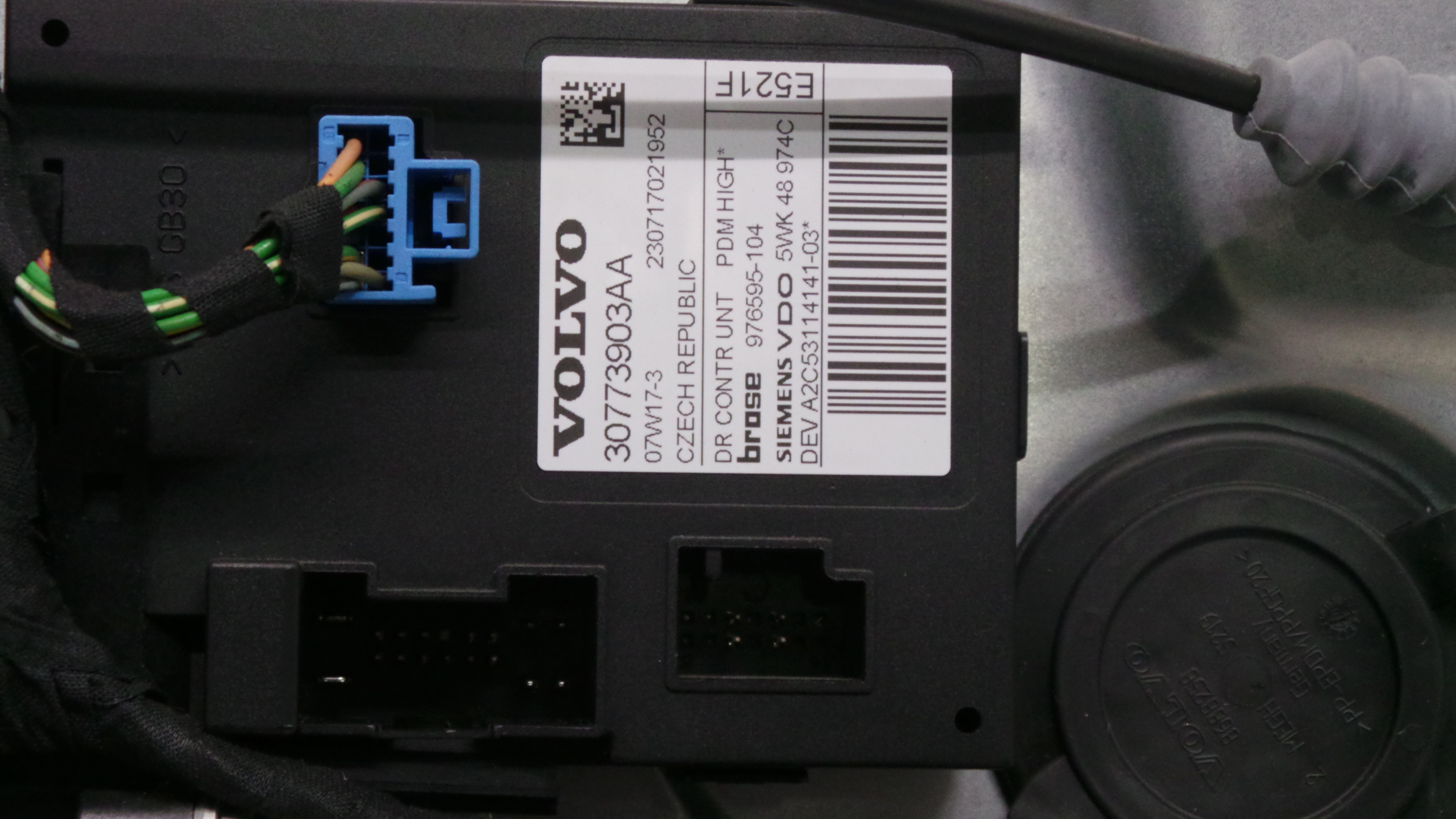 Motor do Elevador Vidro Frente Direito 30773903AA - VOLVO C30 (533)-33049179