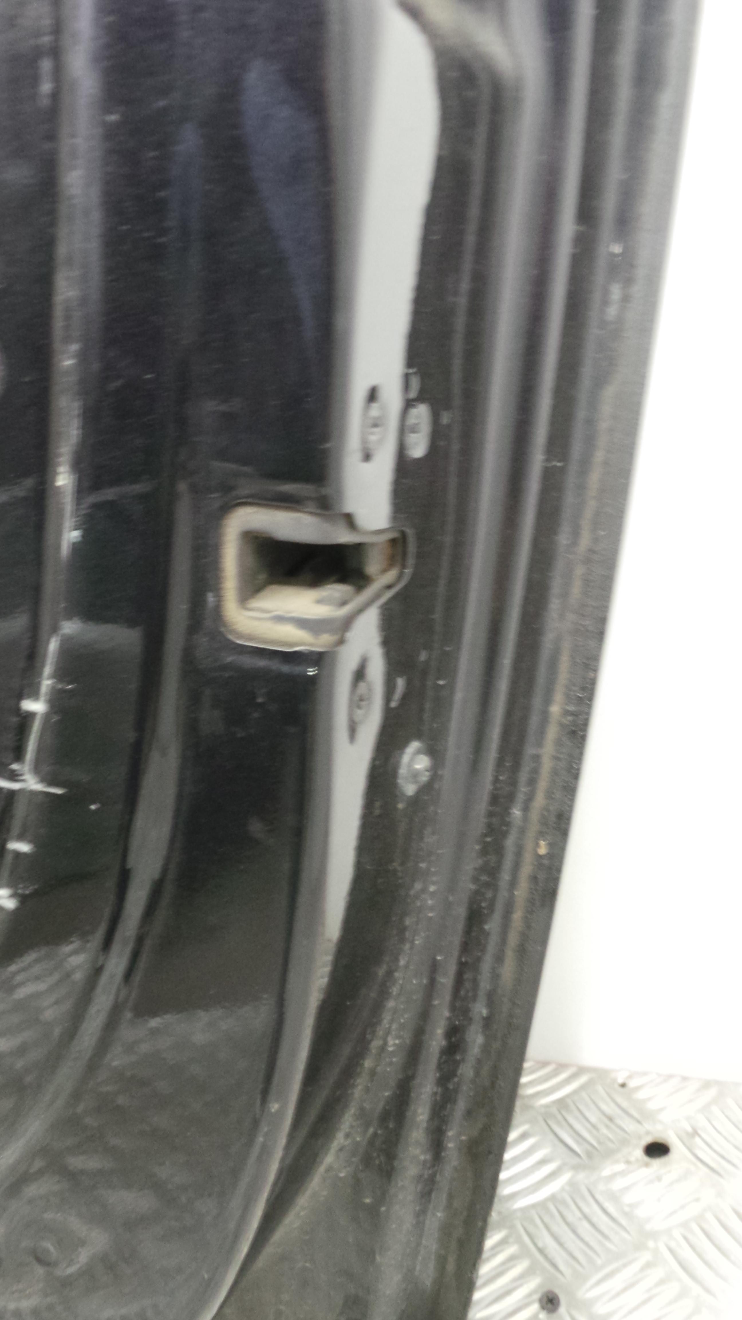 Fecho da Porta Dto  - VOLVO C30 (533)-33049182