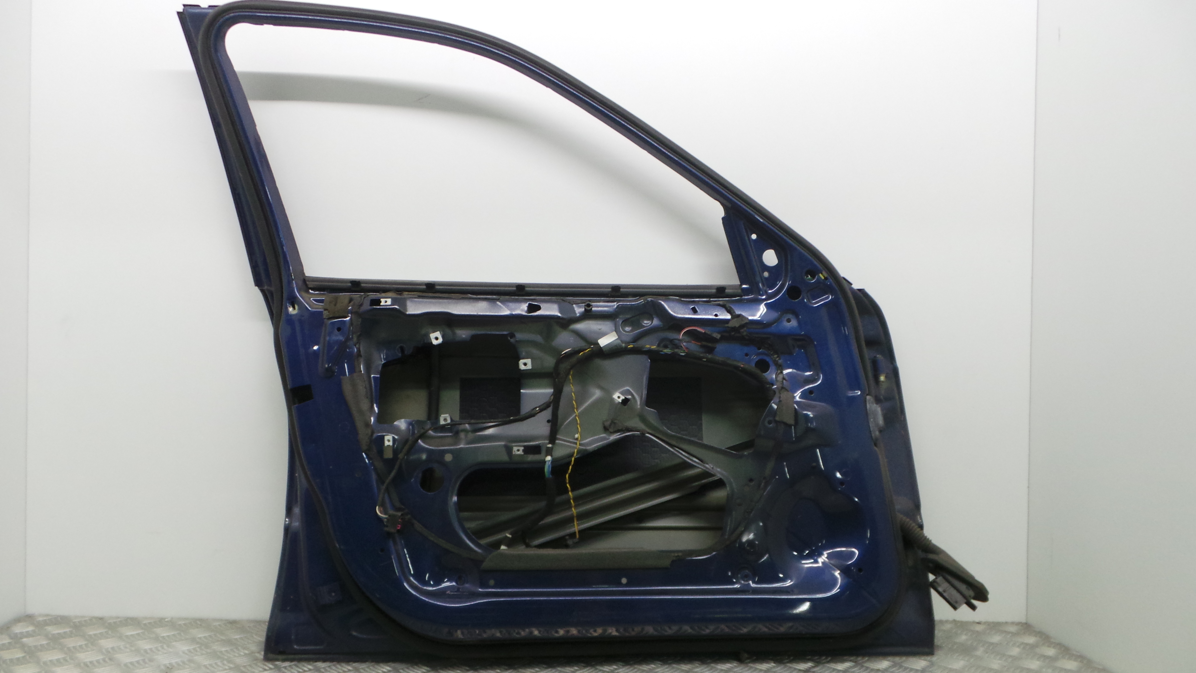 Porta Frente Esq  - BMW 3 (E46)-33049332