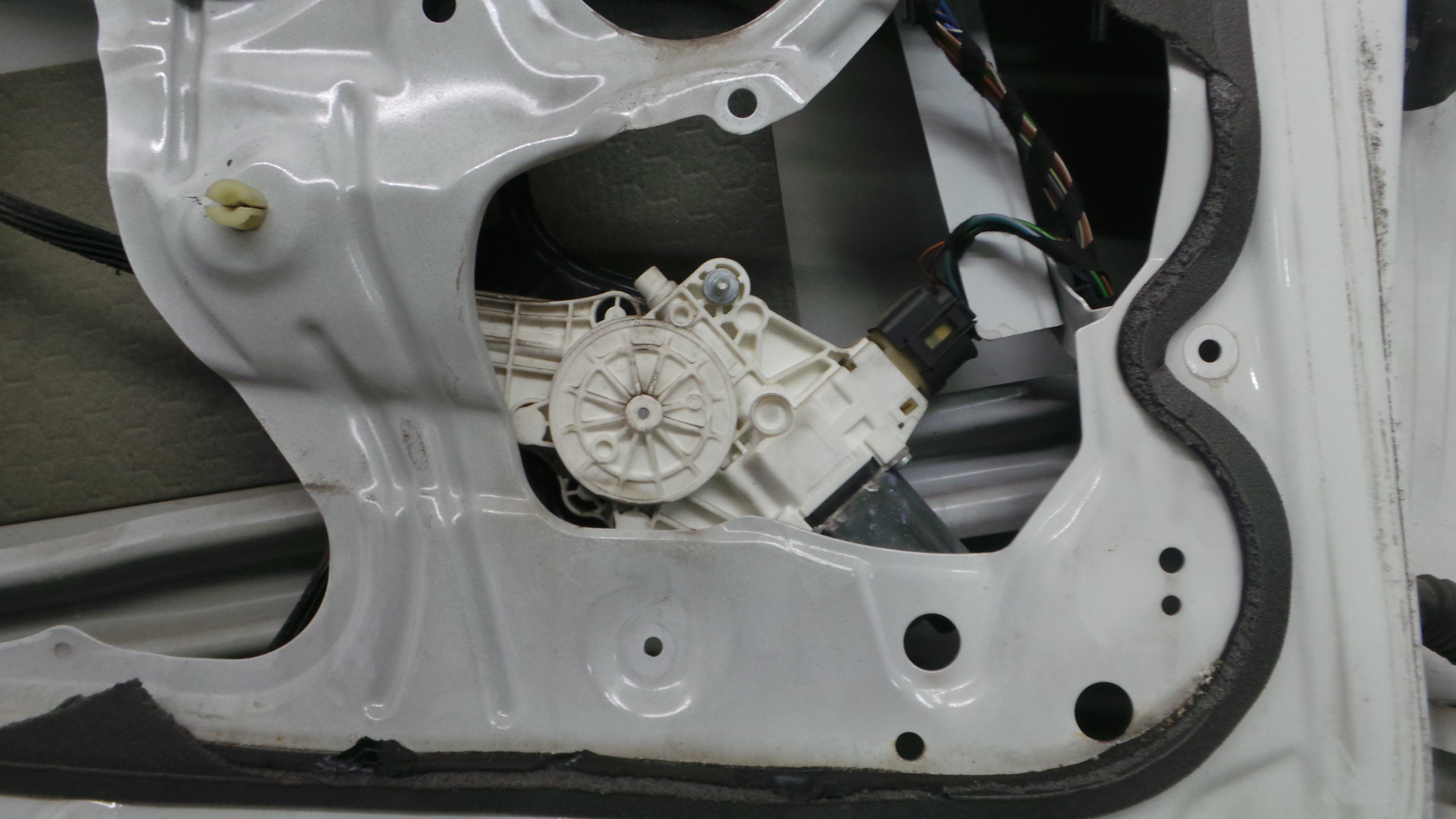 Elevador Frente Esq 6927027 - BMW 1 (E87)-33049436