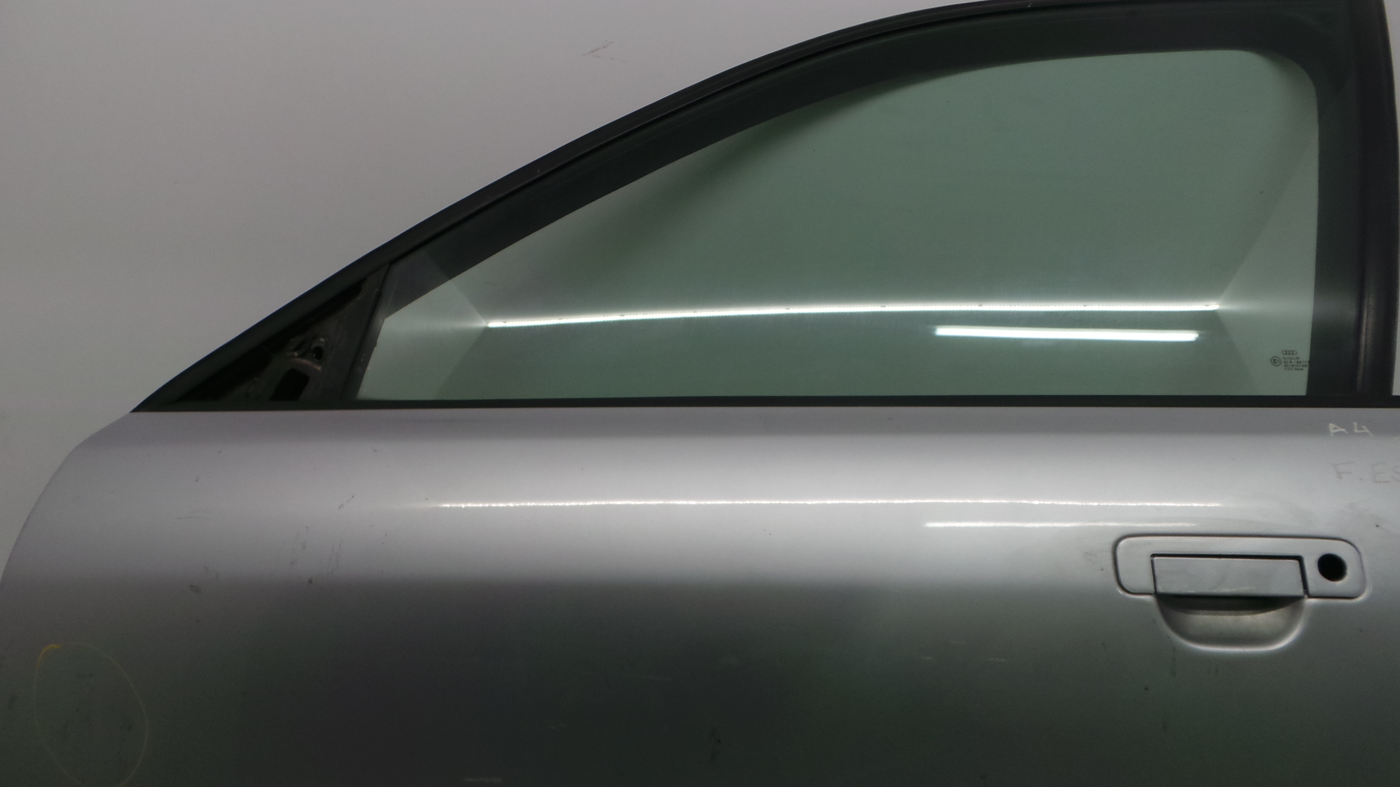 Elevador Frente Esq 8D0837753 - AUDI A4 B5 (8D2)-33049457