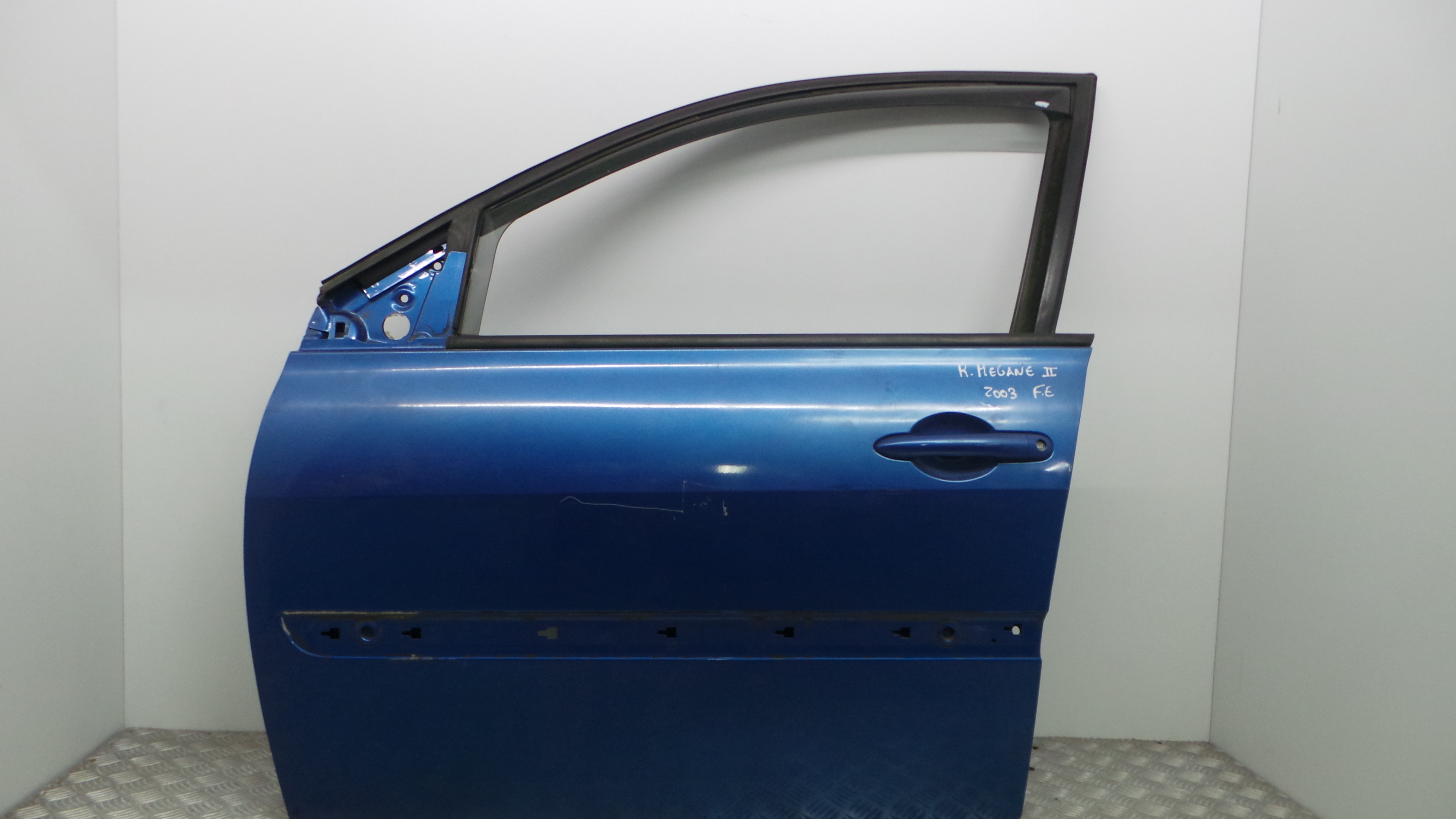 Porta Frente Esq  - RENAULT MEGANE II (BM0/1_, CM0/1_)-33049494 Porta Frente Esq  - RENAULT MEGANE II (BM0/1_, CM0/1_)-33049494