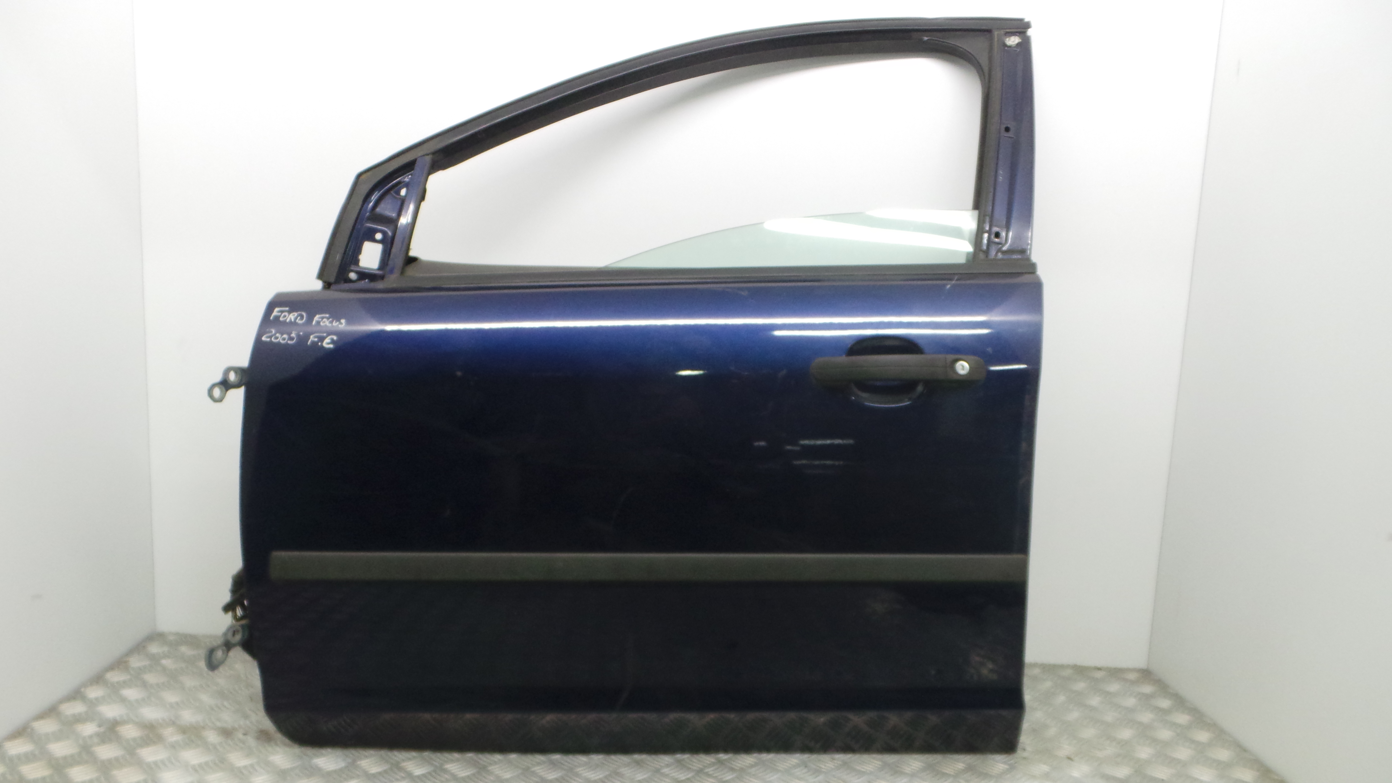 Porta Frente Esq  - FORD FOCUS I (DAW, DBW)-33049503